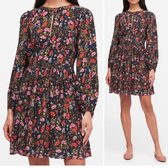Banana Republic Dresses & Skirts - Banana Republic Floral Keyhole Mini Dress Size 10 Fit and Flare